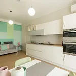 Bdc - Tender 2bdr At Navigli Area Apartmán *