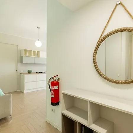 Bdc - Tender 2bdr At Navigli Area Appartement