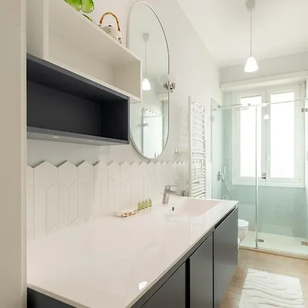 Bdc - Tender 2bdr At Navigli Area Apartmán