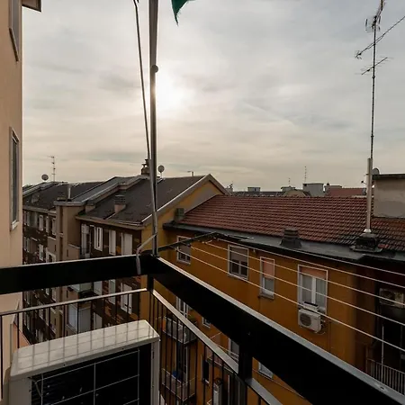 Bdc - Tender 2bdr At Navigli Area Apartmán Milán