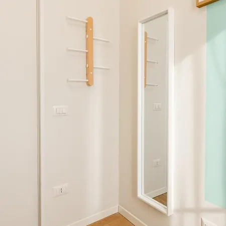 Bdc - Tender 2bdr At Navigli Area Apartmán *